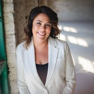 Meet your Posher, Sandra